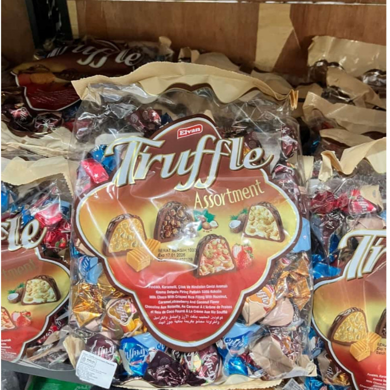 

[CEMILAN LEBARAN] COKLAT TRUFFLE TURKEY 1 KG | MIX 4 VARIAN RASA | COCONUT, HAZELNUT, STRAWBERRY, CARAMEL
