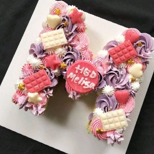 

LETTER CAKE COSTUME KOREAN CAKE bisa pesan DADAKAN