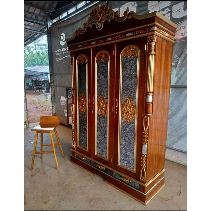 Lemari cinta kayu jati / lemari pakaian full kayu jati / furniture Jepara