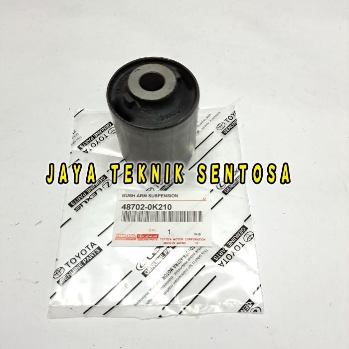 Bushing Lower Arm Kecil Belakang Innova Fortuner Hilux.