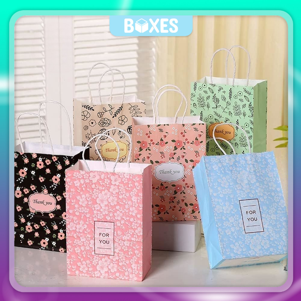 

Paper Bag Random motif Thank you & For You Random / Goodie Bag Thank you / Paper Bag Motif / Paper Bag Karakter Bunga I AK01I2