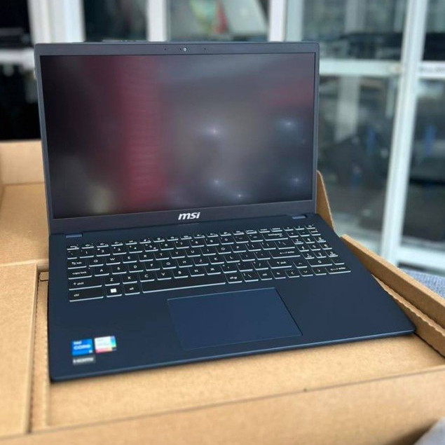 Laptop MSI Modern 14 C11M Intel Core i5-1155G7 RAM 8GB SSD 512GB GEN11