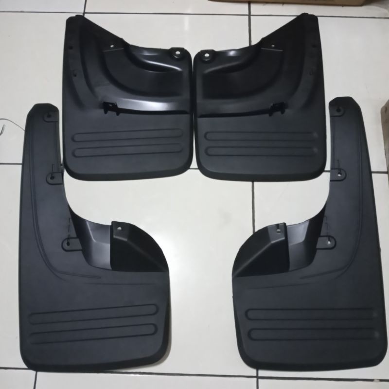 Mud guard karpet lumpur Fortuner VNT 2011-2015 BISA CODco
