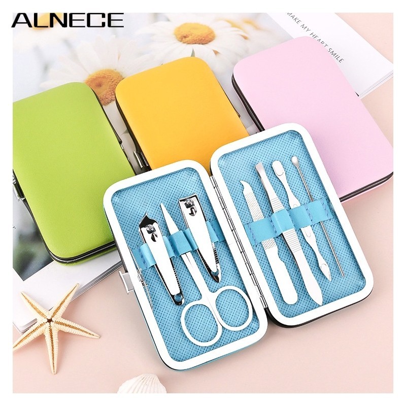 Menicure Pedicure Set 7 IN 1 / Manicure Pedicure Alat Gunting Kuku 7 in 1