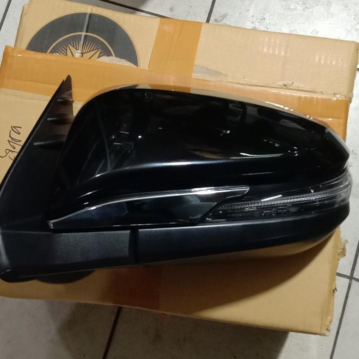 spion fortuner vrz TRD 2017 2018