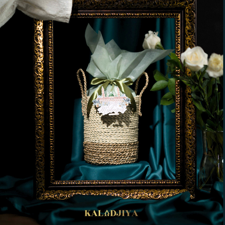 

DOHA Kaladjiya Eid Hampers/ Hampers Lebaran/ Parcel Lebaran/ Lebaran / Eid Al Fitr/ Idul Fitri