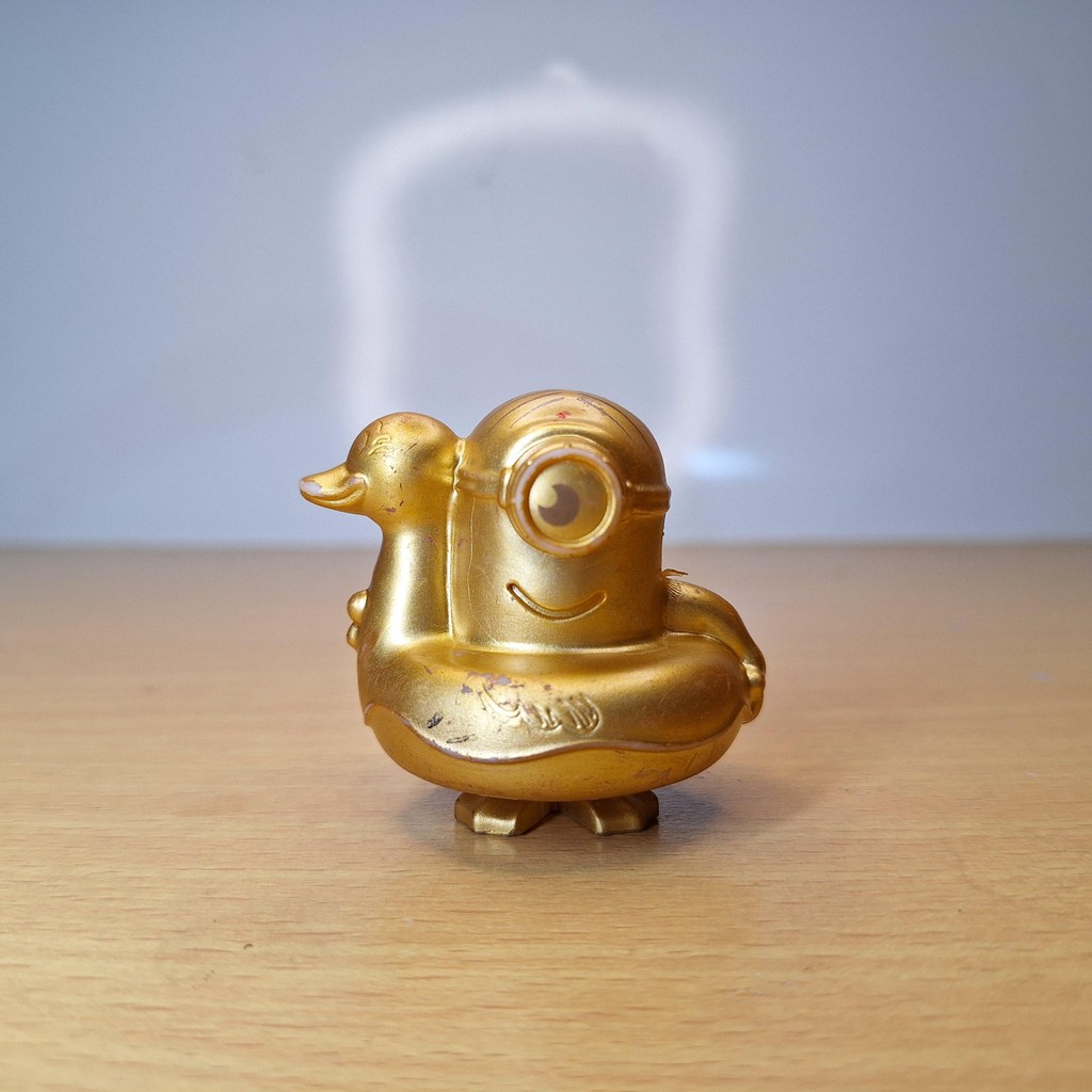 Figure Minions The Rise Of Gru - Gold Carl Swim Duck MCD, Happy Meal