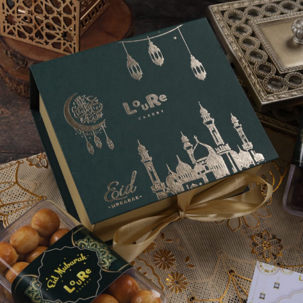 

[READY] Loure Cakery - Hampers Lebaran Idul Fitri Affordable/ Termurah / Parcel Lebaran / Kue Lebaran / Parsel Lebaran / Instant / Sameday /Hampers Lebaran Murah