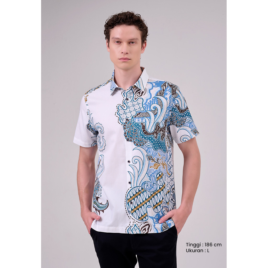 MANZONE - Kemeja Batik Lengan Pendek Pria Maharajasa Modern Fit - White