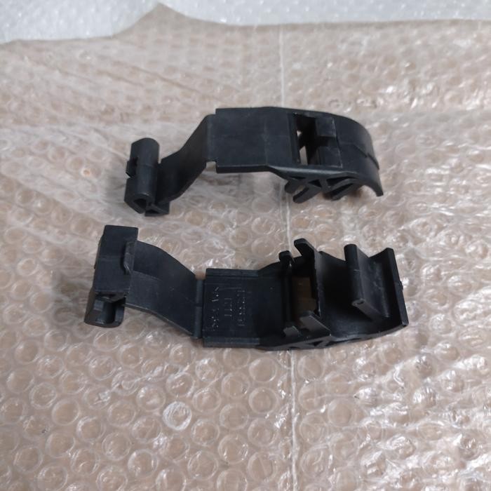 klip radiator atas Bmw E36 quality