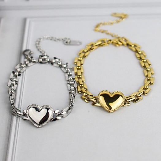 Gelang Tangan Love Rantai Jam Bahan Titanium
