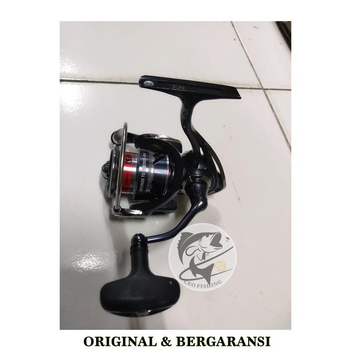 Reel Daiwa Revros TG LT 2500 XH Power Handle