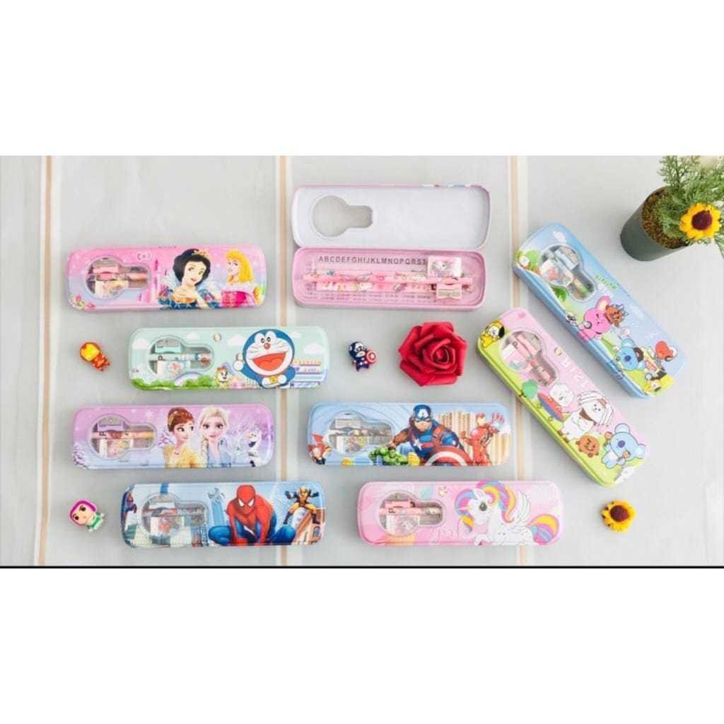 

TEMPAT PENSIL KARAKTER GEMAS SET 4 in1/ PENSIL CASE SET MURAH/ TEMPAT PENSIL KALENG SET 4 in1