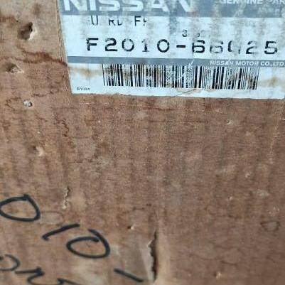 Tanduk Depan Asli Genuine Nissan Terrano 2001