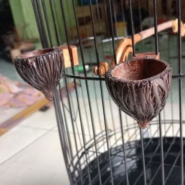 JUAL CEPUK PLECI SOGON KONIN ANTIK BATOK KELAPA KECIL 1 SET 2 PCS TEMPAT PAKAN MAKAN MINUM BURUNG