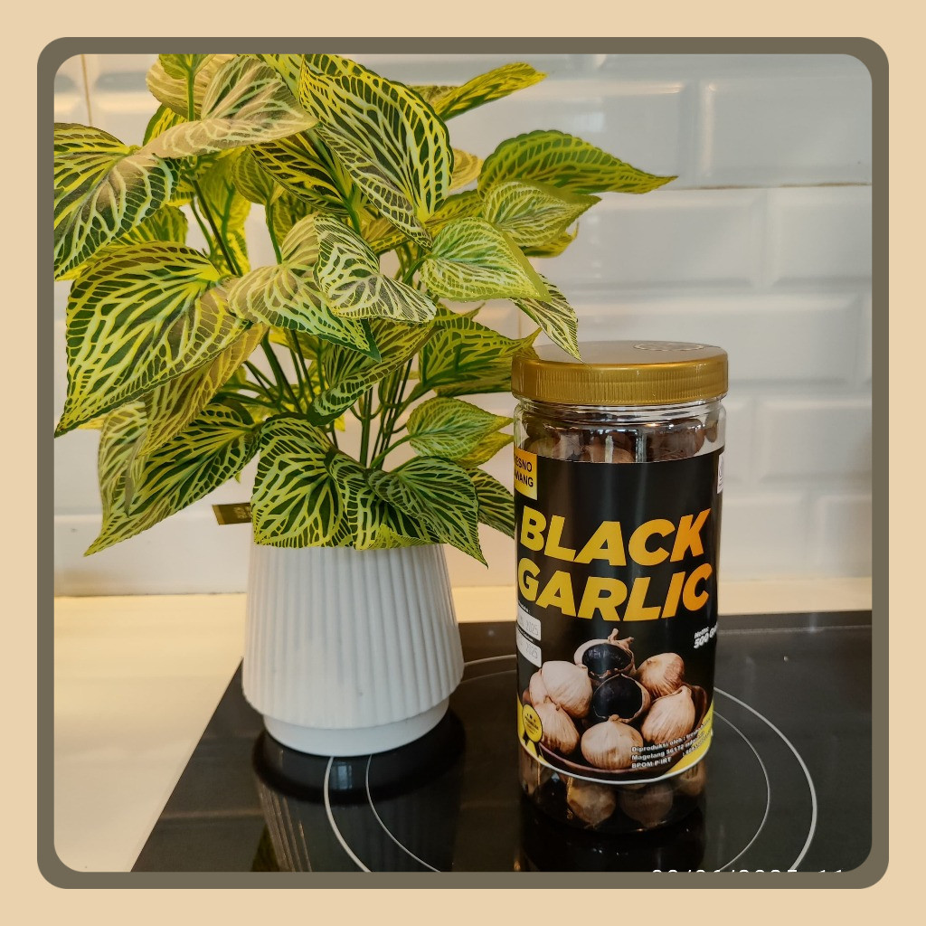

Bawang hitam tunggal 500 gr / Black garlic / Tresno bawang