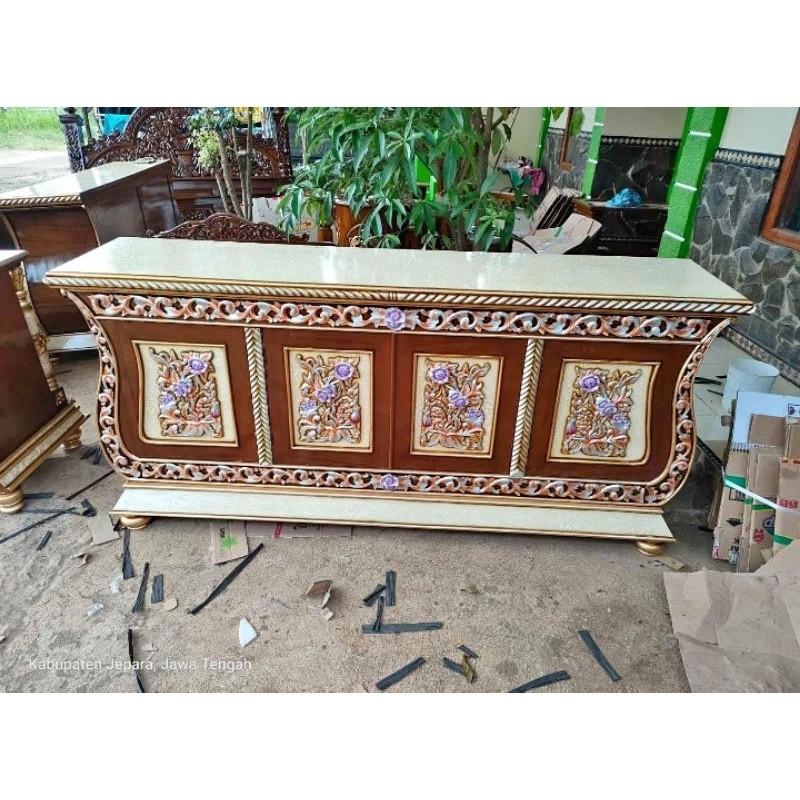 Bufet TV bufet biola kayu jati meja tv kayu jati ukir Jepara / furniture Jepara