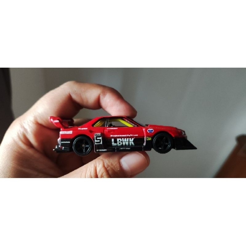 hotwheels LBWK Merah R34  CO