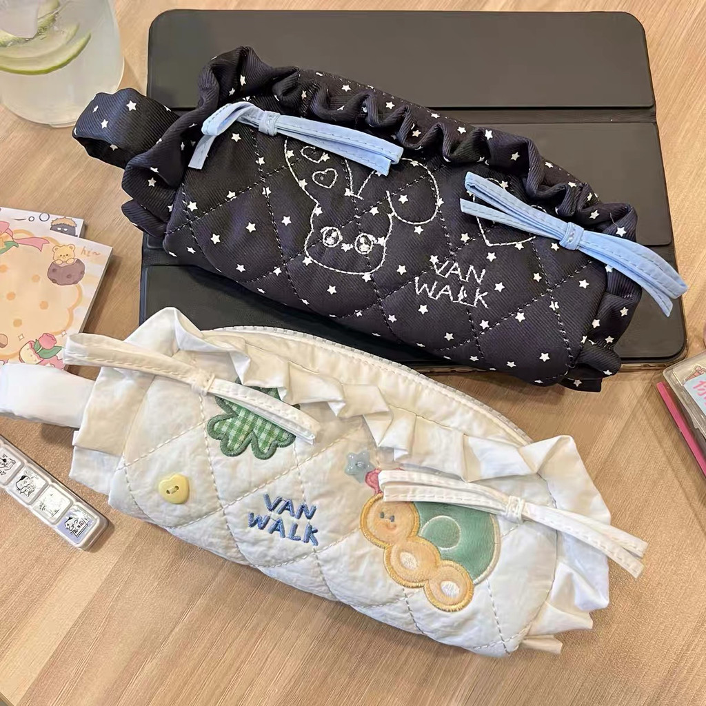 

[HARU] Carryable Scrunchie Series Pencil Case Kotak Pensil Lucu Tempat Penyimpanan Kapasitas Makeup Pouch Korea Aesthetic Cosmetic