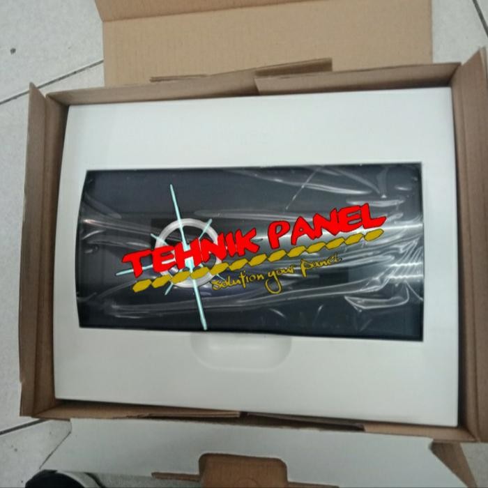 BOX MCB 12 GROUP INBOW SCHNEIDER