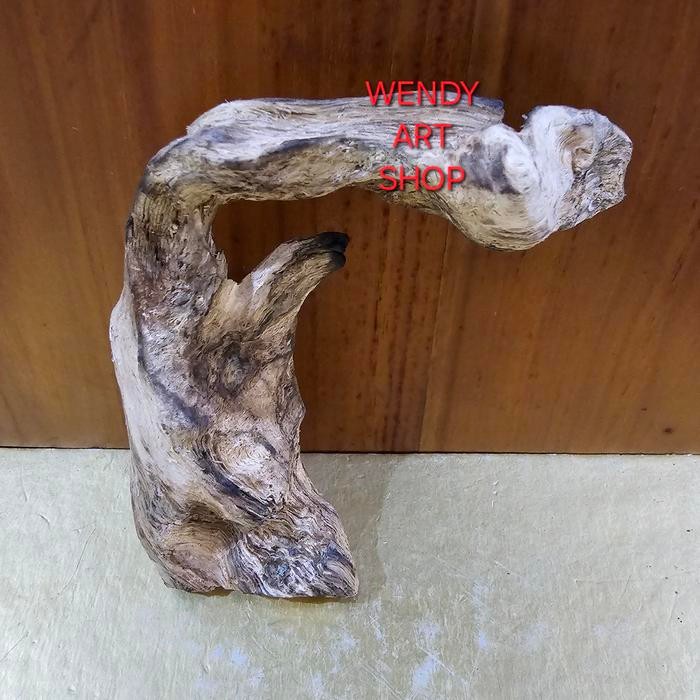 Kayu Gaharu Tiger Kalimantan untuk Bahan Dupa atau Aksesoris