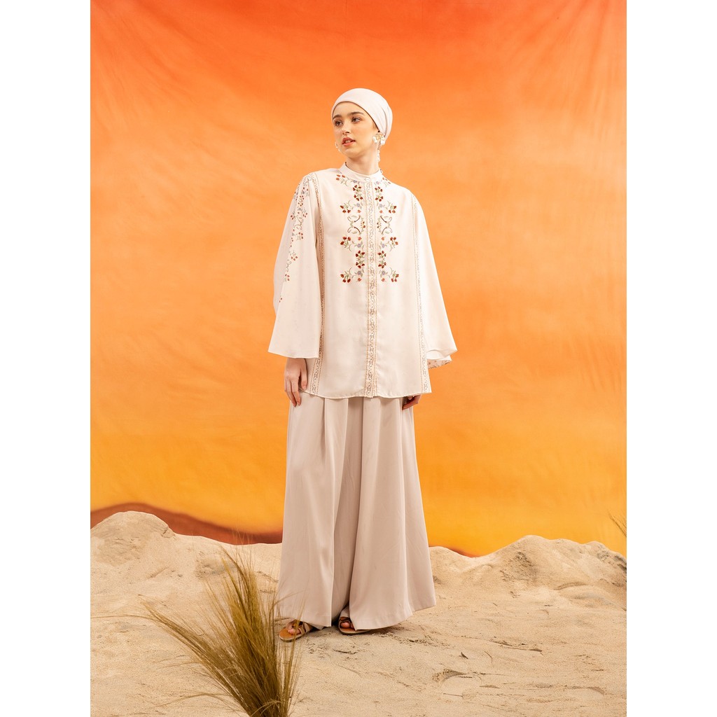 Aleza - Syaula Top Creme - Atasan Blouse Wanita