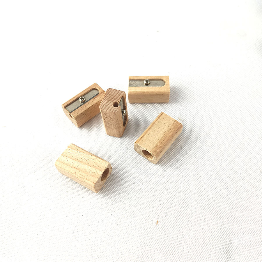 

30pcs beach wood sharpener single steel blade,1 hole mini sharpener,mini component for stationery set