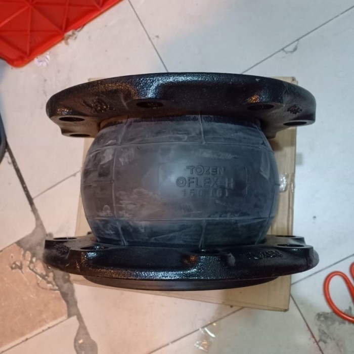 Flexible Rubber Joint 6" Ansi 150 Tozen