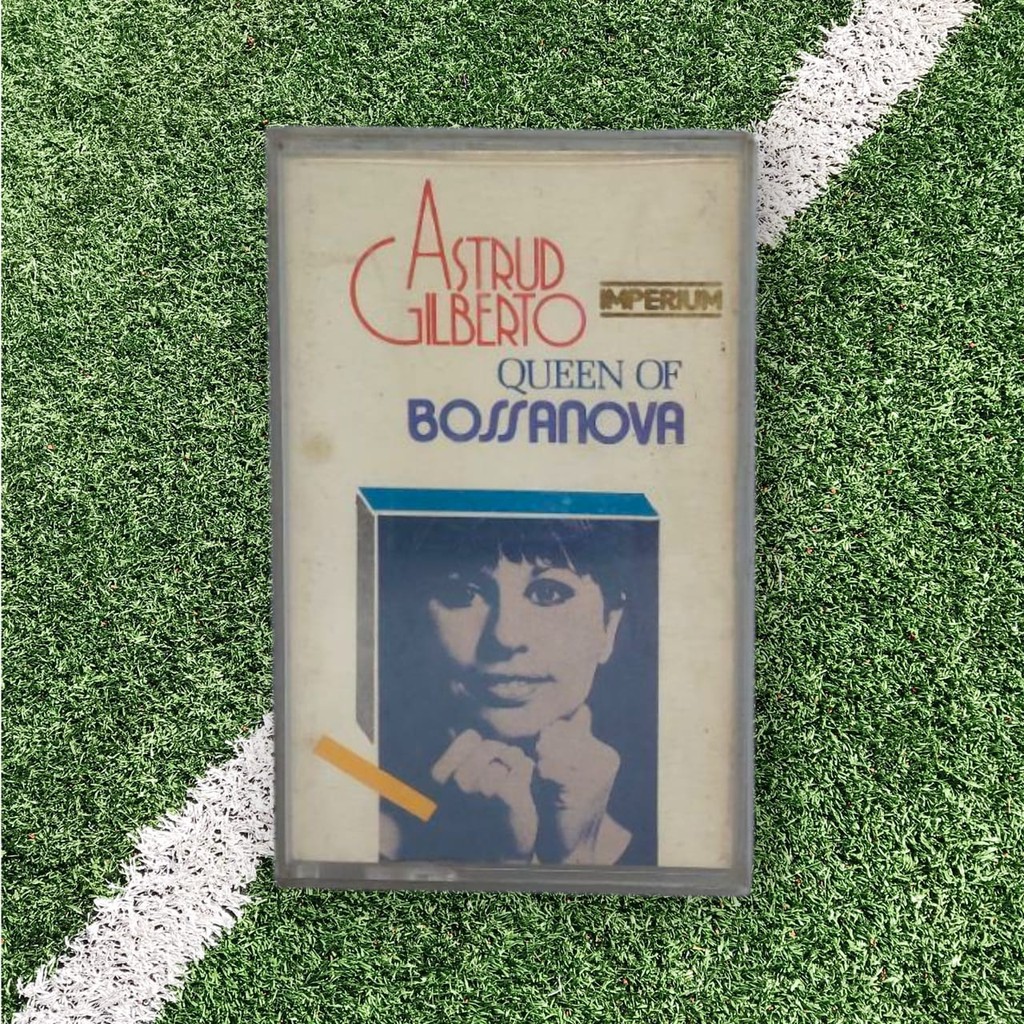 Kaset Pita Astrud Gilberto - Queen Of Bossanova