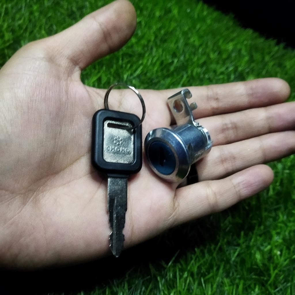 KUNCI JOK NINJA RR CHOHO/KUNCI JOK SADEL KAWASAKI NINJA RR CHOHO