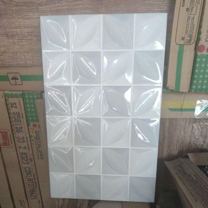 Keramik dinding kamar mandi dapur kilap 25 x 40 Aristocrat Regal Grey Co
