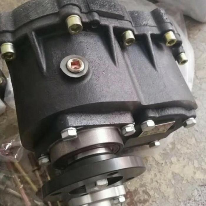 PTO dump truk Quester TOP