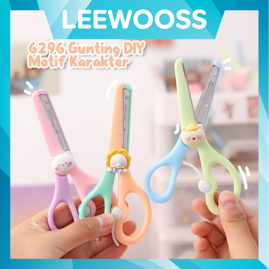 

LEEWOOSS 6296 Gunting Kecil Boneka Lucu Gunting DIY Motif Karakter Portable Mini Size Scissors Gunting Lucu Alat Sekolah Anak