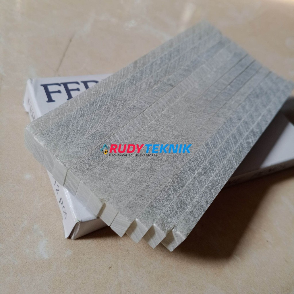 

Pencil Batu Kapur Penanda Besi Ferrari Stone Pencil 125 x 12 x 4mm ( 12pcs )