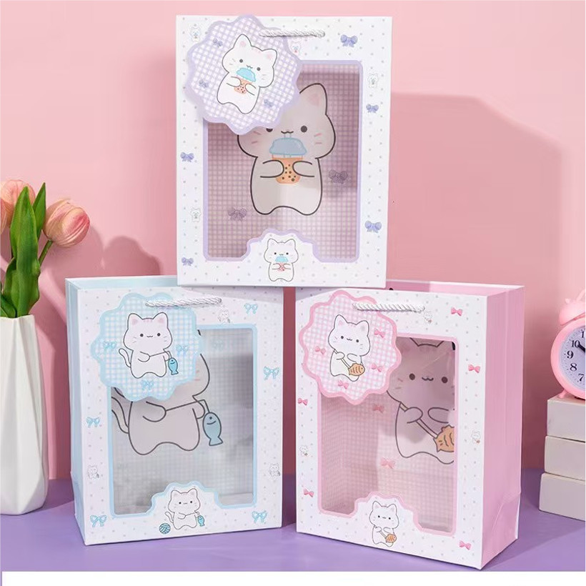 

Paper Bag Gift Cute Kucing / Paperbag Hadiah Motif Kucing Transparan Premium Bening - OS0613