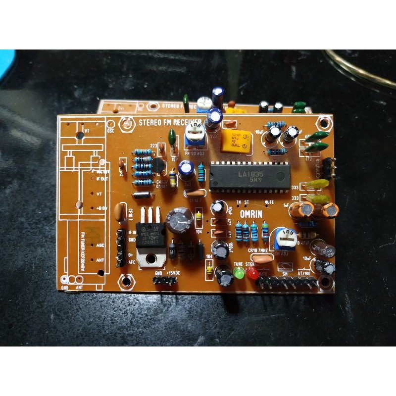 KIT RADIO FM RECEIVER STEREO LA1835CO