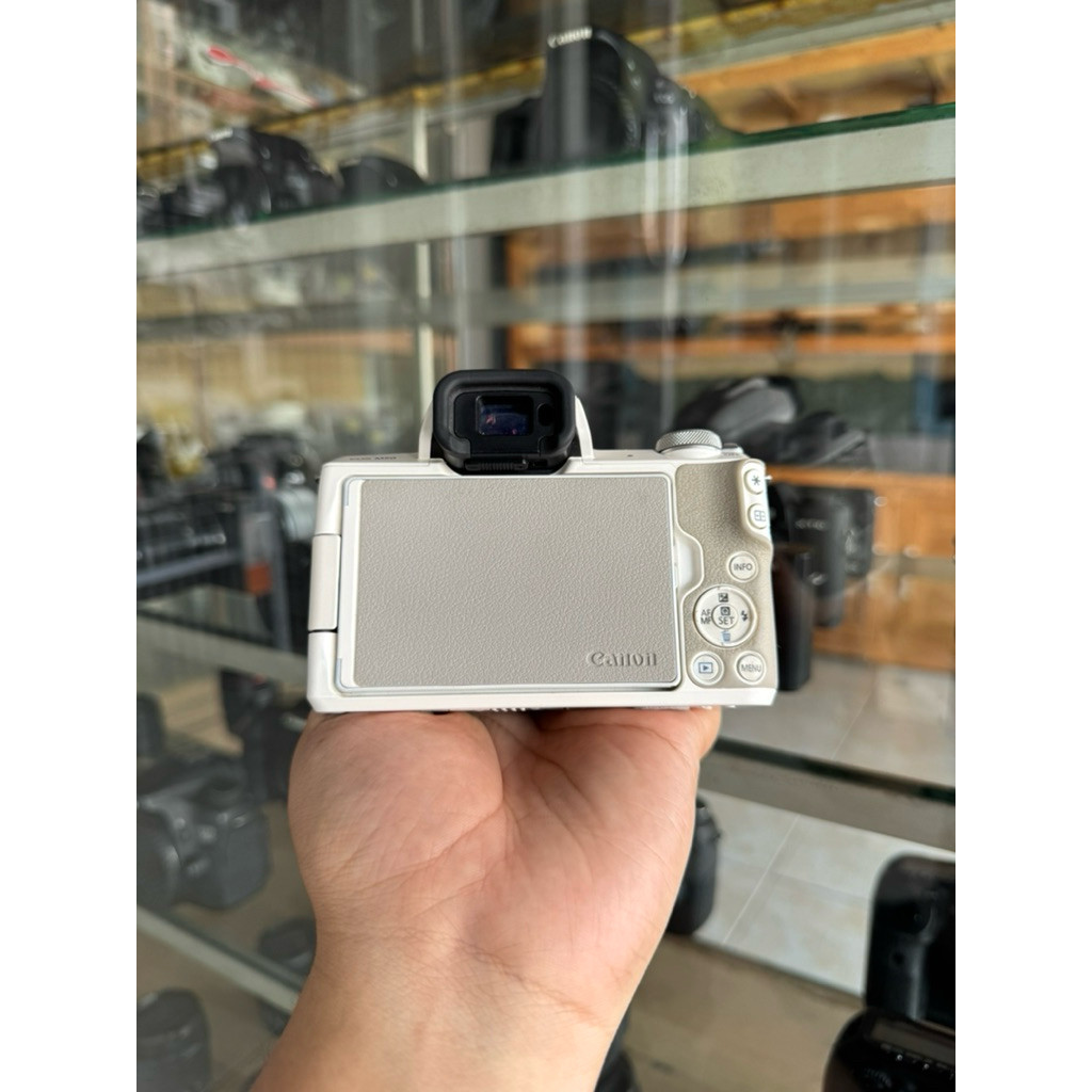 [KAMERA MIRRORLESS] CANON EOS M50 WHITE MULUS SECOND BER ORIGINALCO