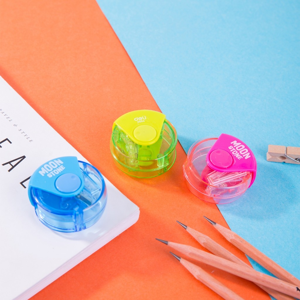 

Deli Rautan Pensil / Pencil Sharpener Portable Dengan Penutup E0554