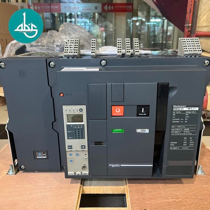 Acb nw32h1 4p 3200a 65ka komplit schneider