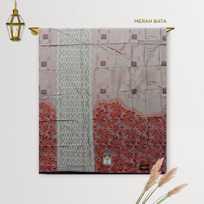 sarung tenun wadimor memories - Merah