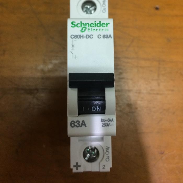 Mcb C60H-DC 63A 1P Schneider MCB DC
