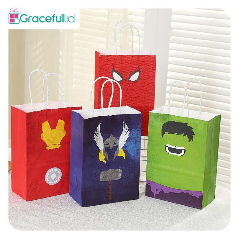

Paper Bag Random Motif Marvel / Goodie Bag Marvel / Paper Bag Motif / Paper Bag Karakter Marvel I AK02M1