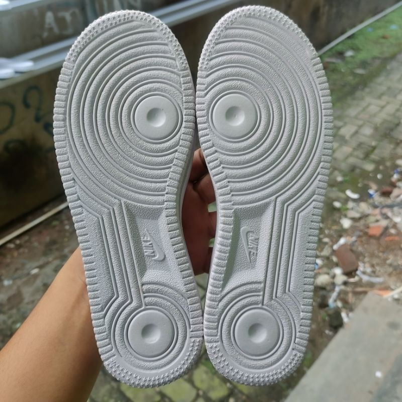 outsole Nike af1 air force one economis putih dan hitam murah 37-45