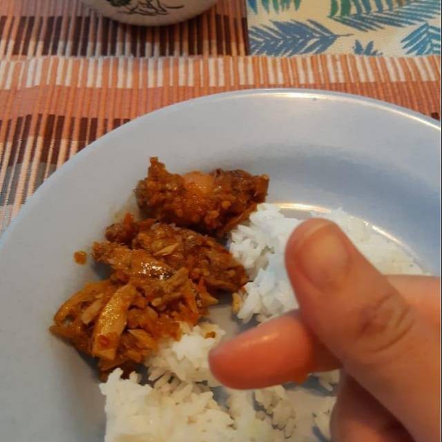 

Cumi Laut Pedes Meldi Dengan Bumbu Laut