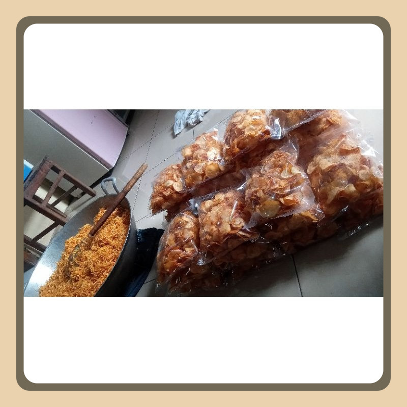 

Keripik Kentang Balado 1 Kg Pedas Manis Gurih Garing Renyah Kriuk Homemade Tanpa Pewarna Dan Pengawet