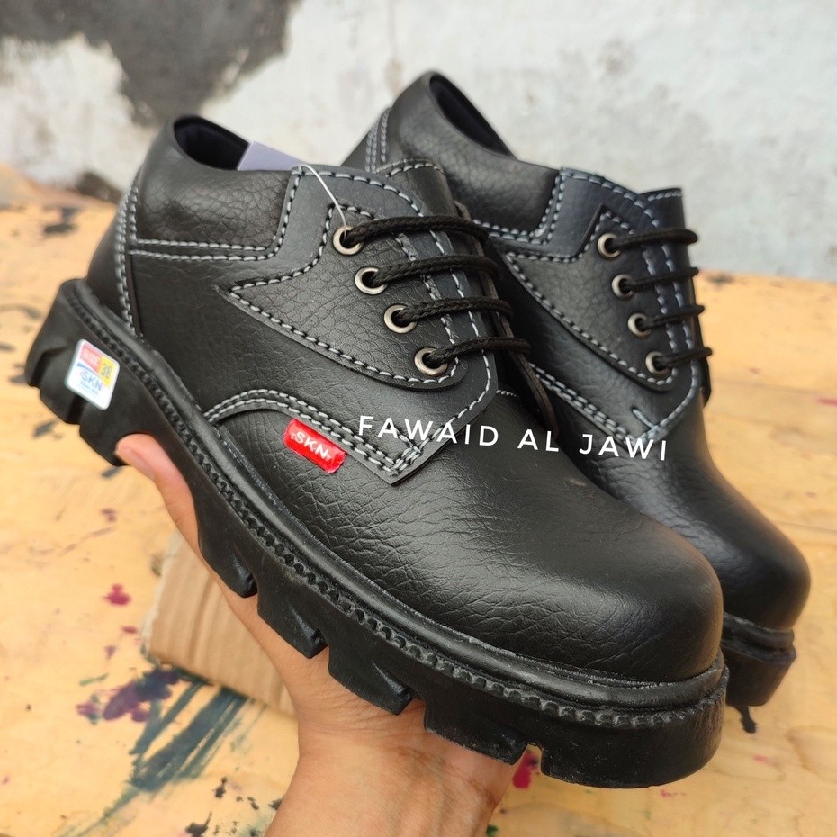 [PREMIUM ORIGINAL] Sepatu Safety Kitchen Dapur Kantor Ob Pkl Sekolah Proyek Kantor Dinas Ujung Besi 