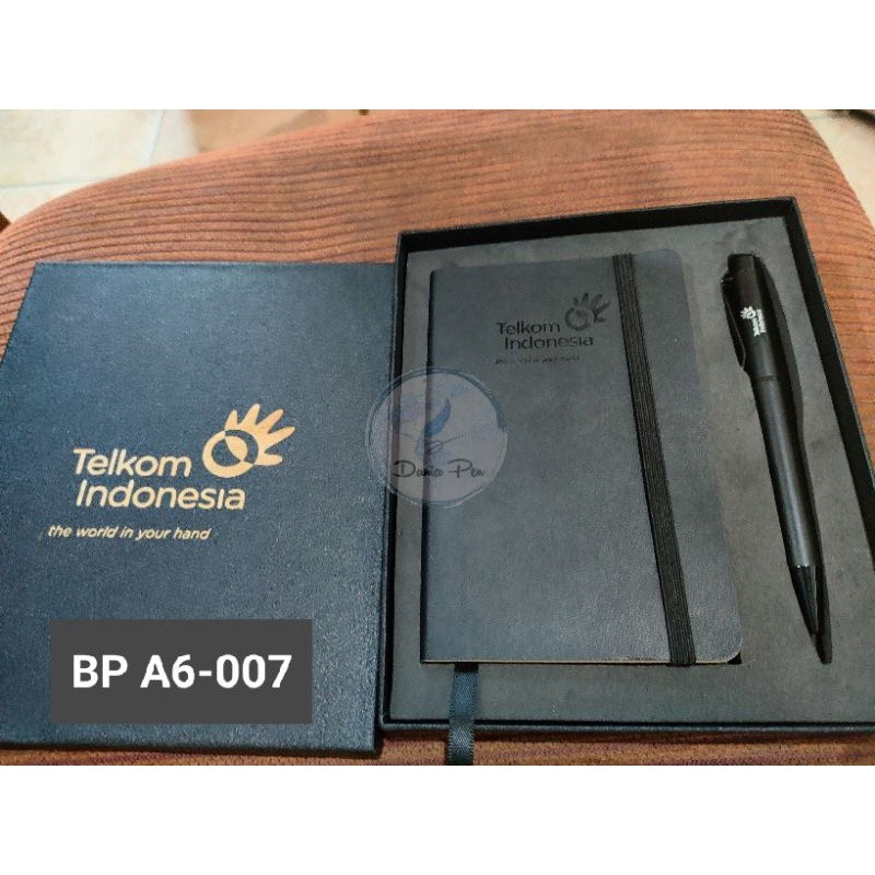 

KAYDEN STORE Giftset Elegan Pulpen metal dan Notes A6, Souvenir Promosi, Kado dan Hadiah Acara Hampers