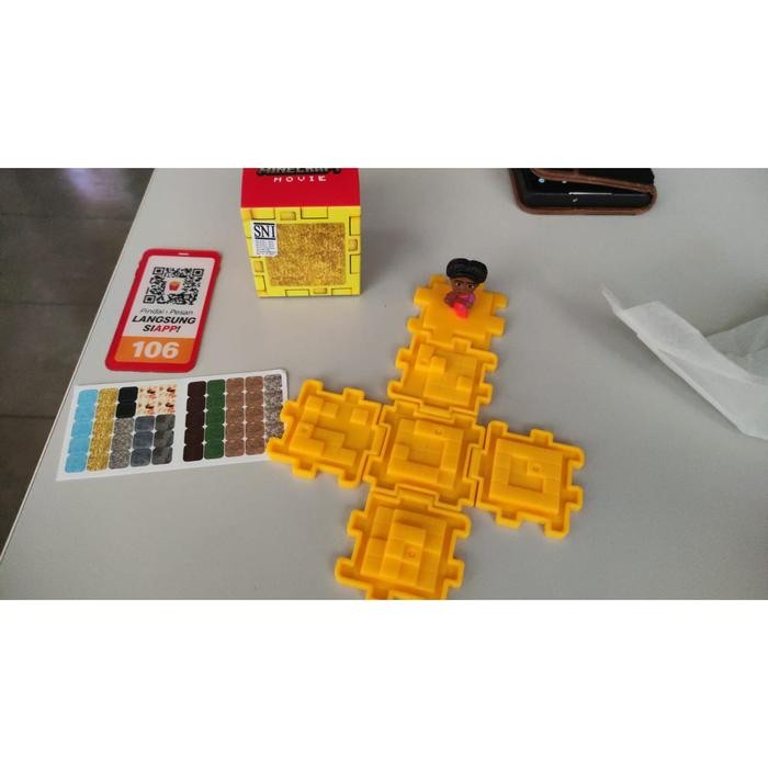 Mcdonald x Minecraft Happy Meal Mcd Mcdonalds Minecraft movie - Gold Block