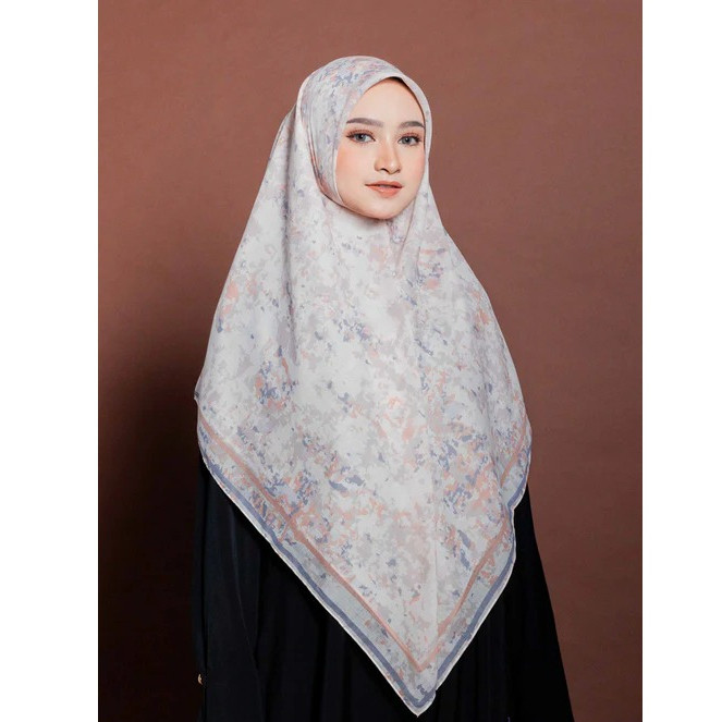 Elzatta Hijab Kerudung Jilbab Segi Empat Motif Syari Terbaru Kaila Vintage Rug Bahan Voal Premium