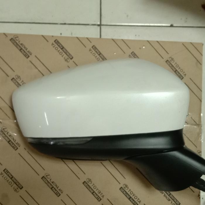 spion Mazda 2 tipe R th 2016-2017